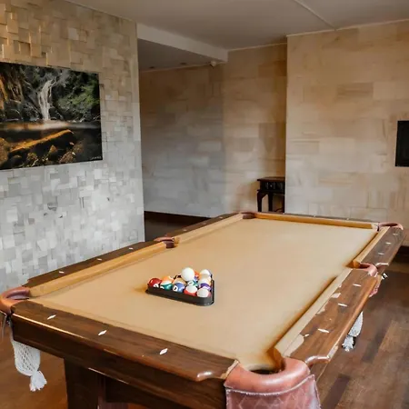 Апартаменты Lola 14